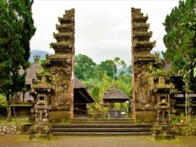 Exploring Batukaru Temple