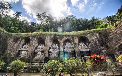 Visiting Gunung Kawi Temple