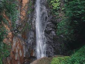 Jagasatru Waterfall